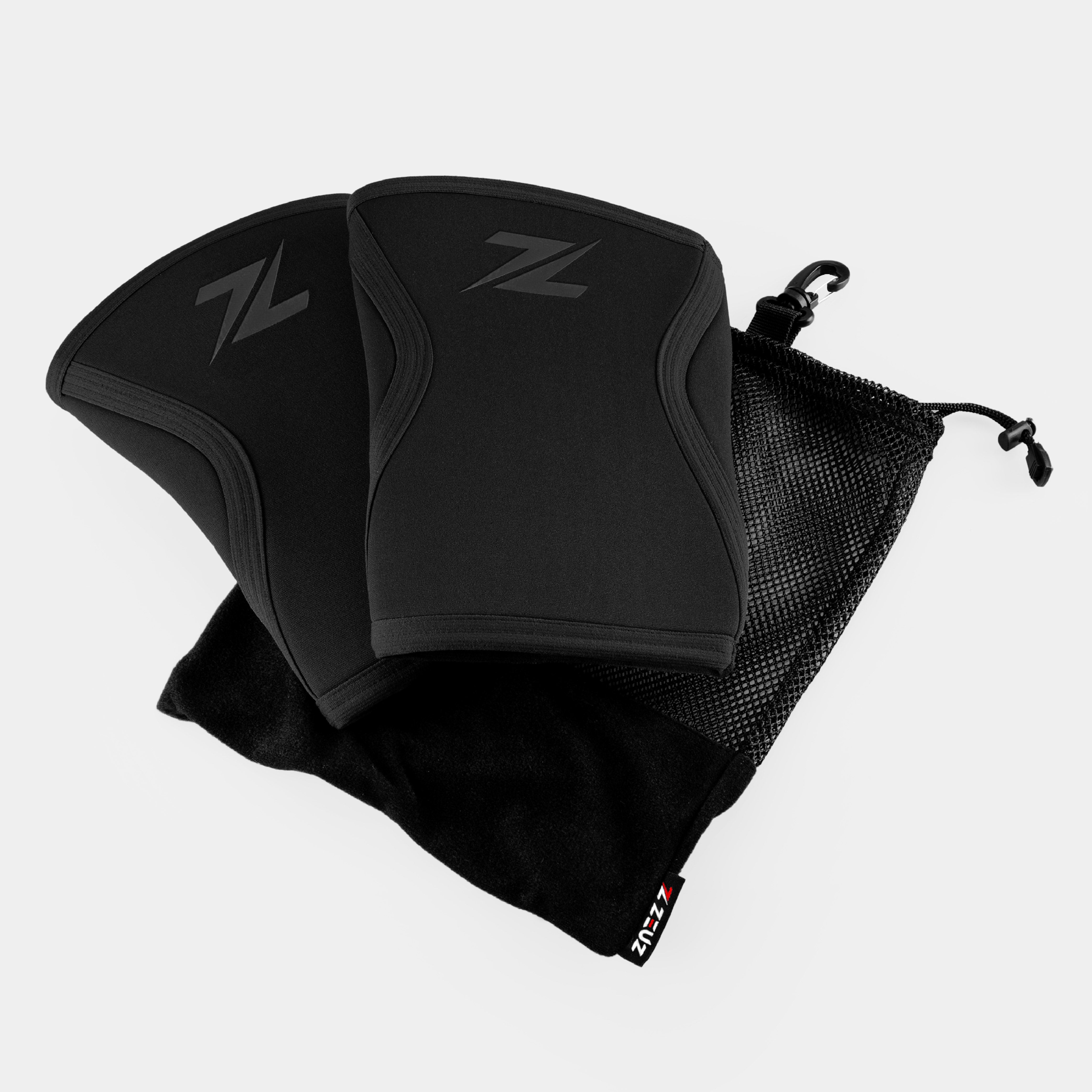 All-black  ZEUZ Knee Sleeves inclusief mesh opbergzakje – ideaal voor transport en opslag