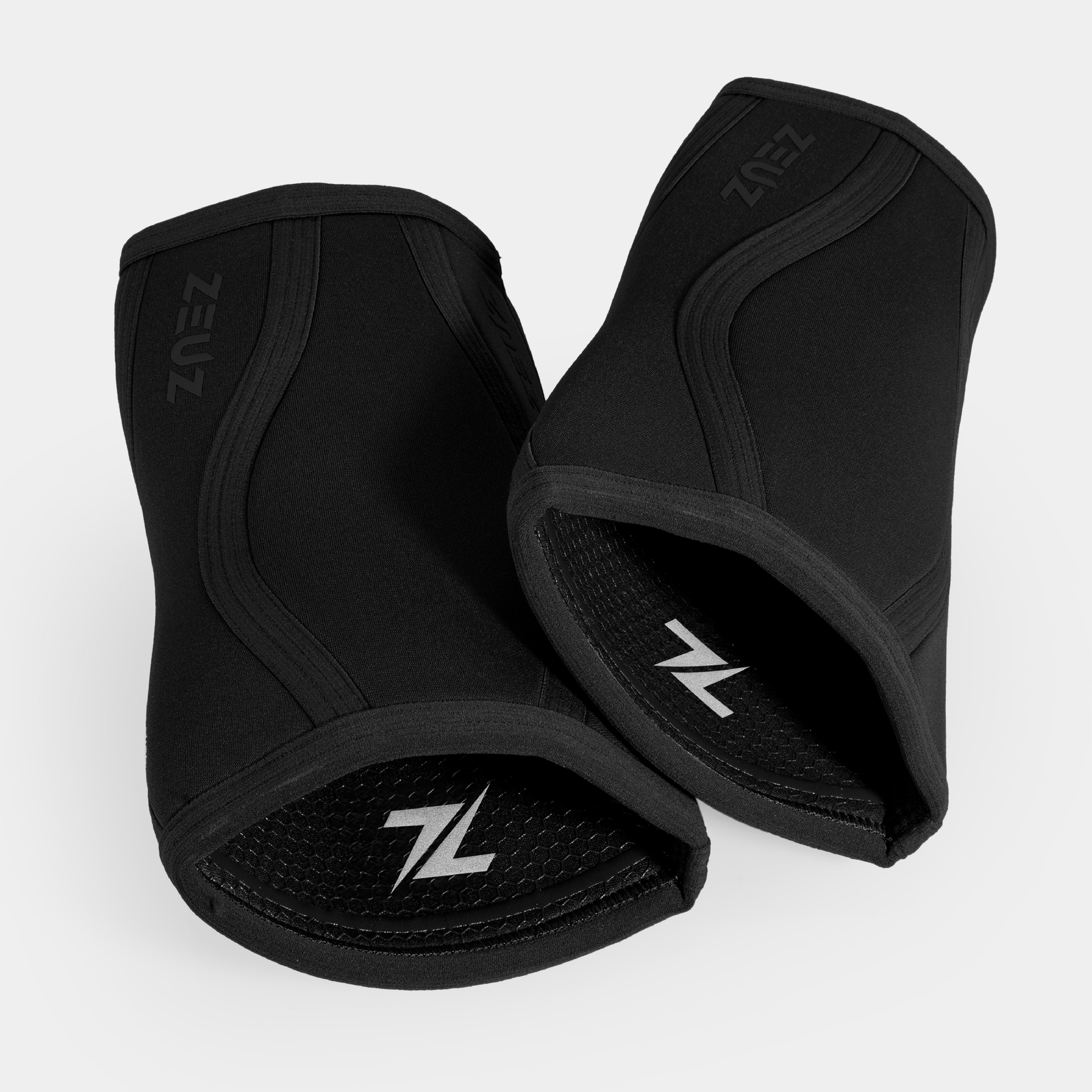 Detail van de anti-slip siliconenstrip aan binnenkant van ZEUZ Knee Sleeves – stevige grip tijdens bewegen