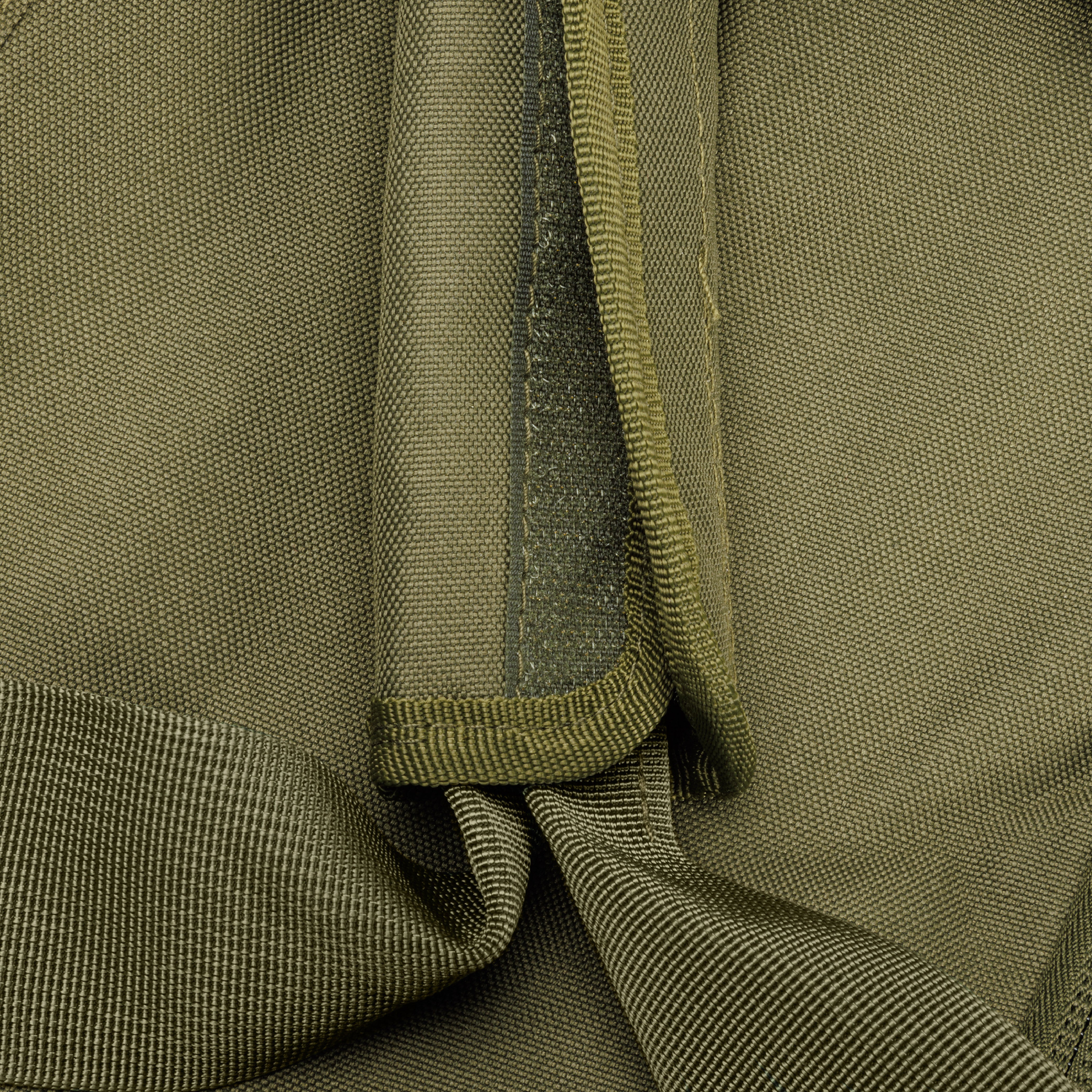 #Kleur_Legergroen