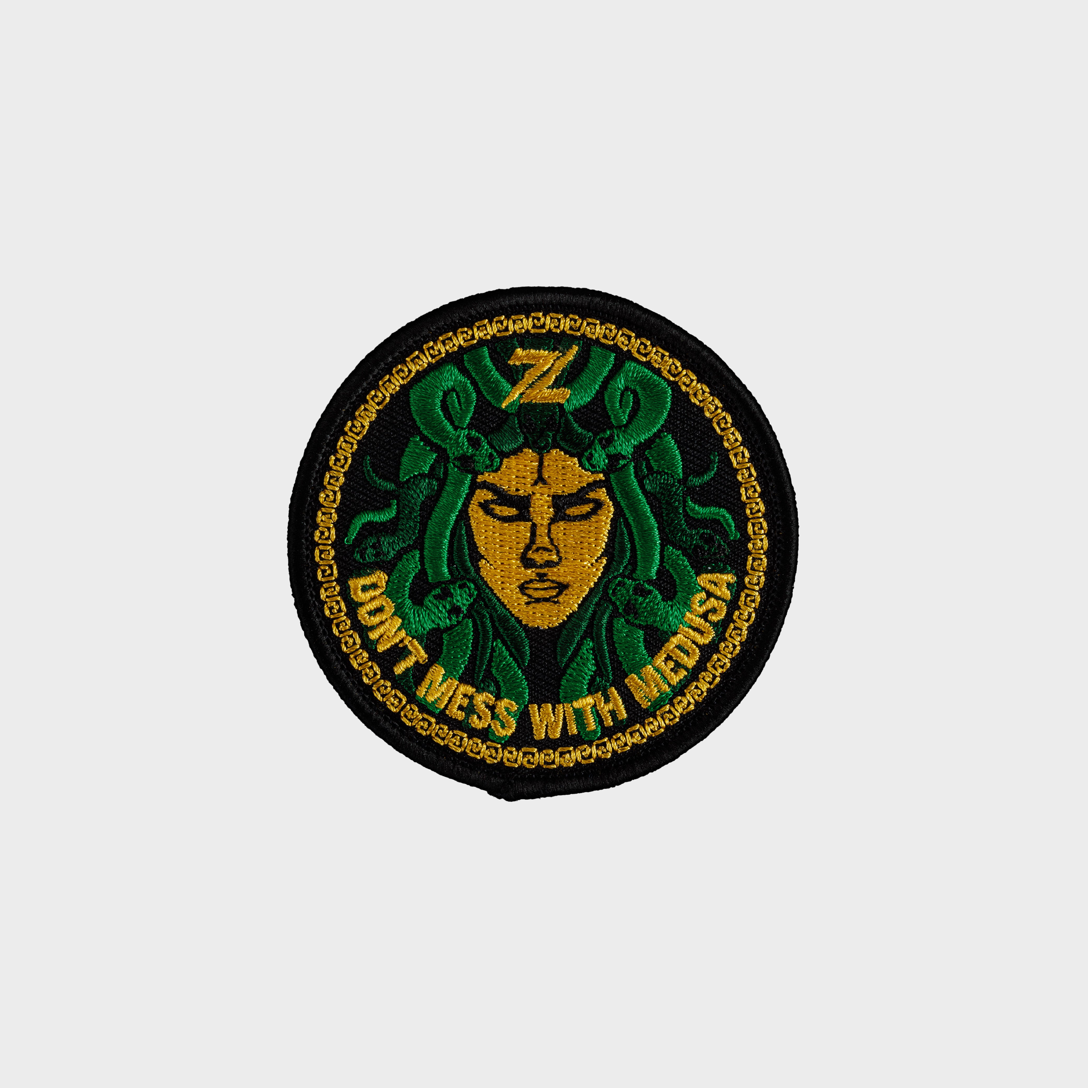 ZEUZ Aufnäher „Don't Mess With Medusa“